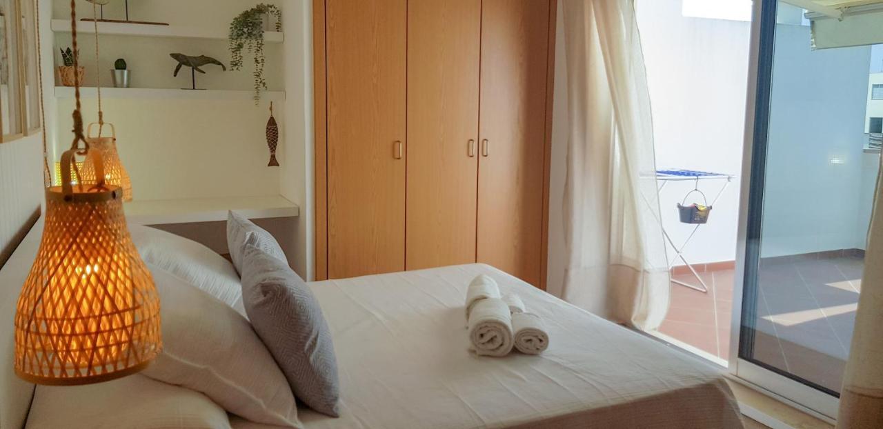 Apartamento T2 Vista Rio Arade - Portimão Kültér fotó