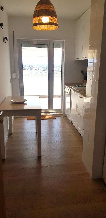Apartamento T2 Vista Rio Arade - Portimão Kültér fotó